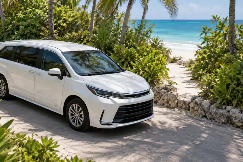 Illustration of a private transfer arrival toward Maroma Beach