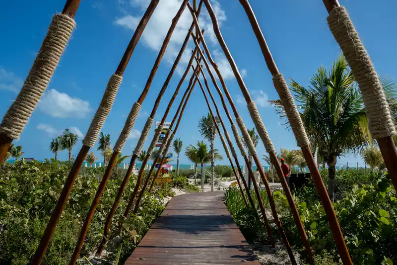 Photograph of a resort walkway in Costa Mujeres