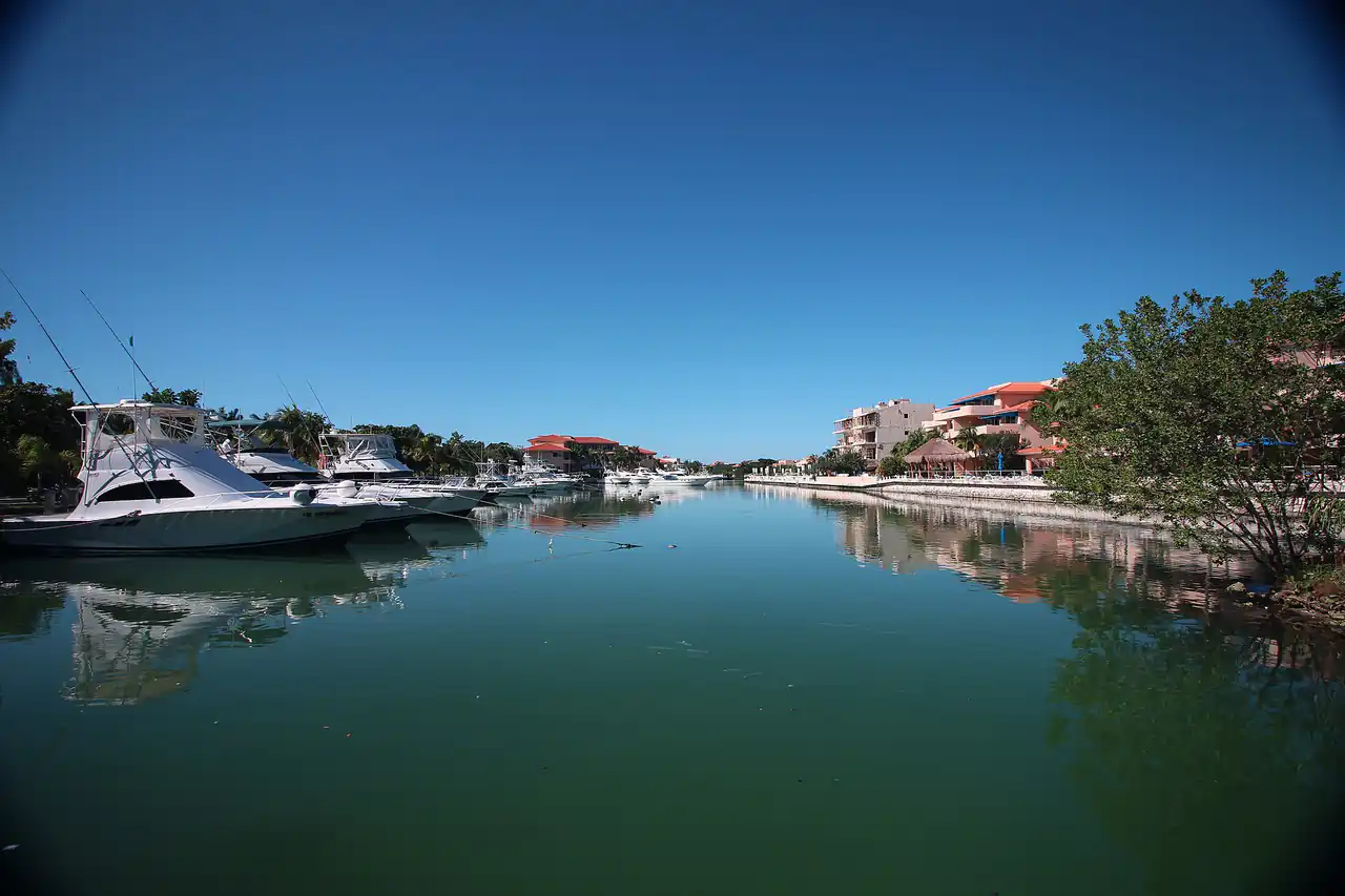 Puerto Aventuras view