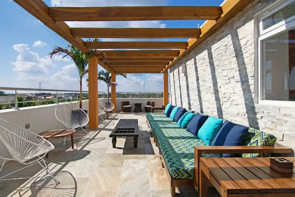 Azura Boutique Hotel