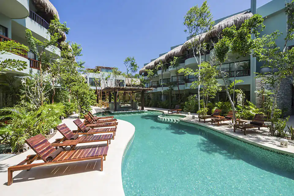 Calaluna Tulum Hotel