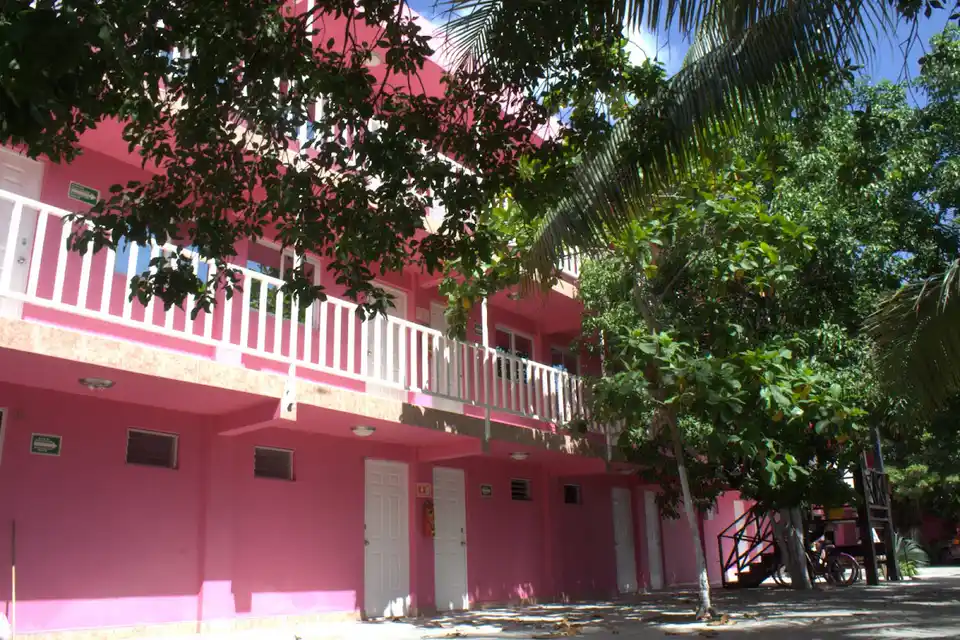 Casa Rosa Chemuyil