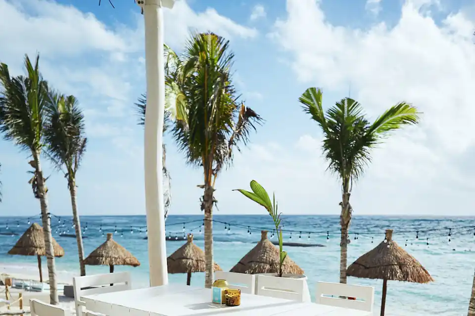 Columbus Club in Akumal