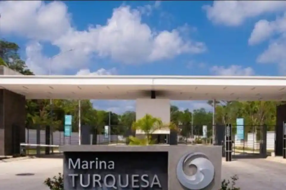 Condominio Boracay in Cancun Hotel Zone & Downtown