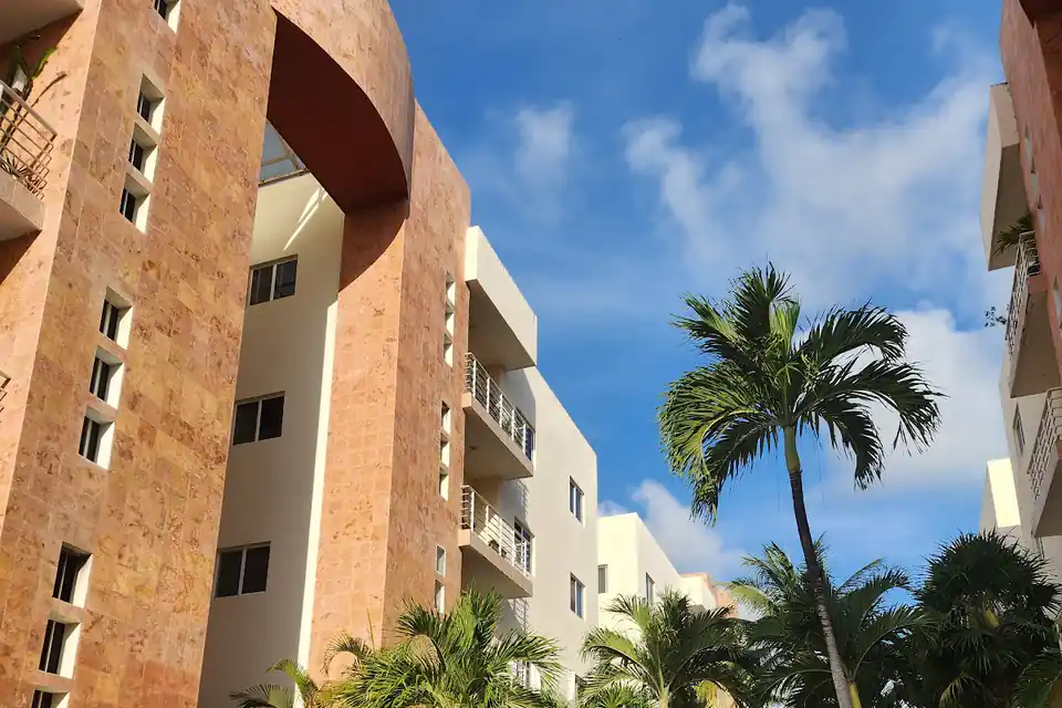 Condominios Palma del Sol in Cancun Hotel Zone & Downtown