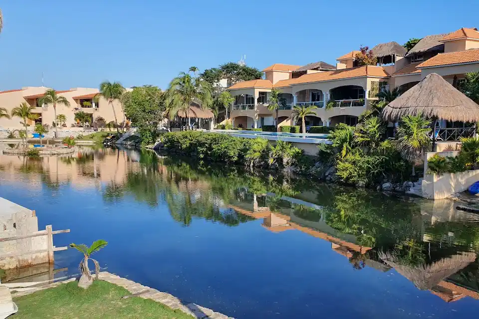 Coral Maya Condohotel in Puerto Aventuras