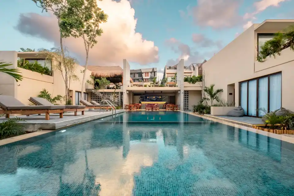 Faisano Nomadas in Tulum