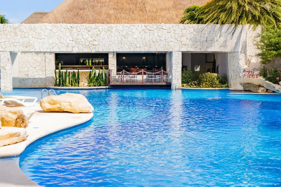 Oasis Tulum in Akumal