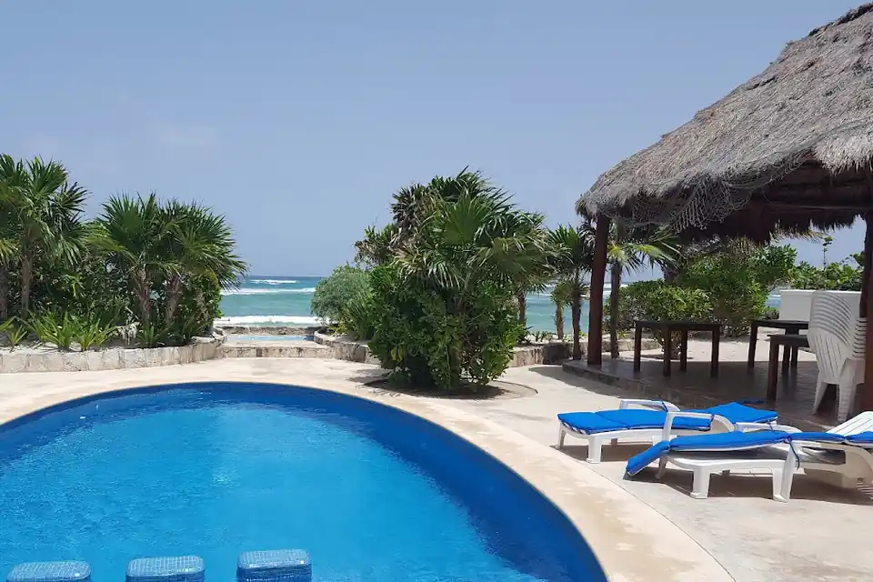 Half Moon Bay Condos in Akumal
