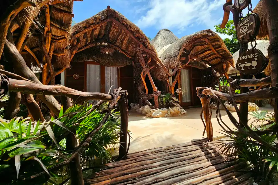 Hotel Cabanas Playa Condesa