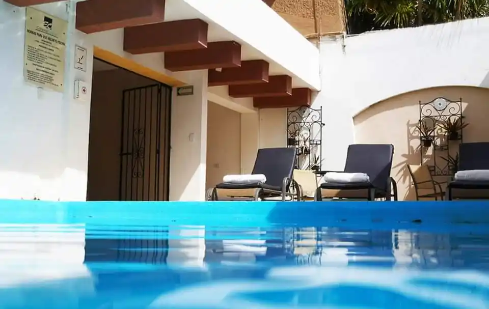 Hotel Colonial in Cancun Hotel Zone & Downtown