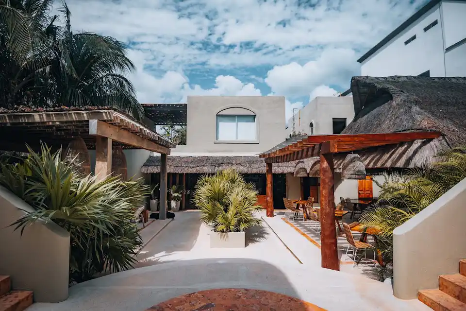 Hotel & Restaurant Mereva Tulum in Tulum