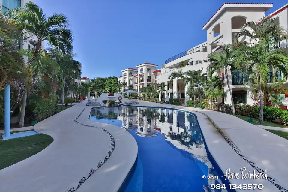 Paseo del Sol