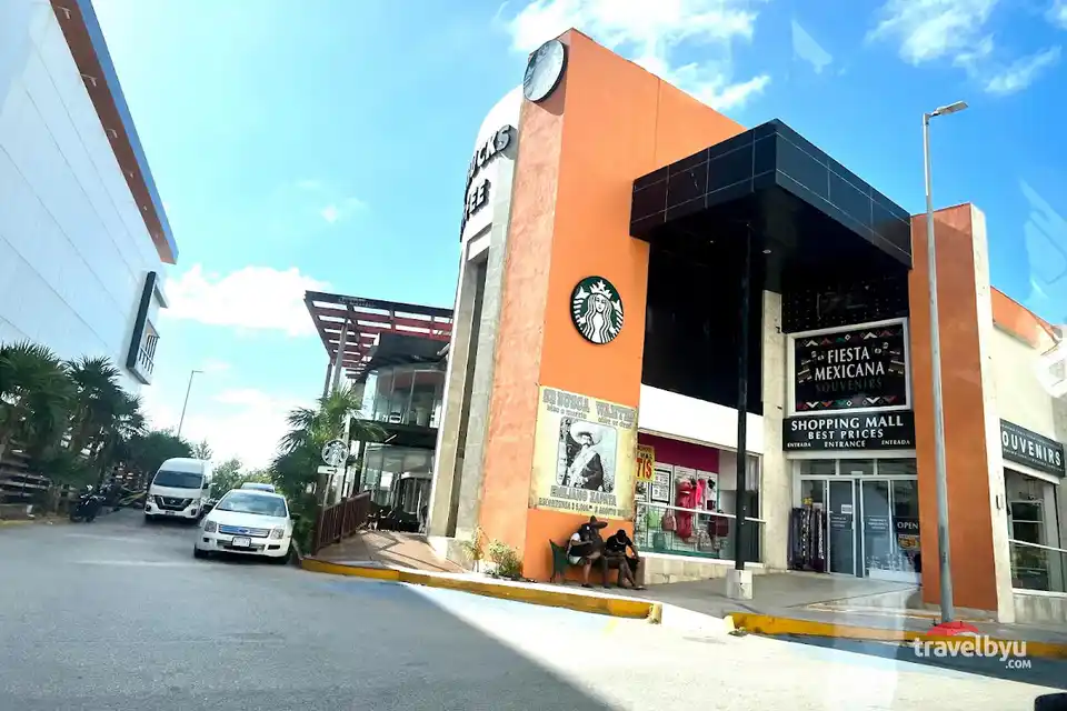 Plaza Caracol Cancun en Cancun Zona Hotelera & Centro