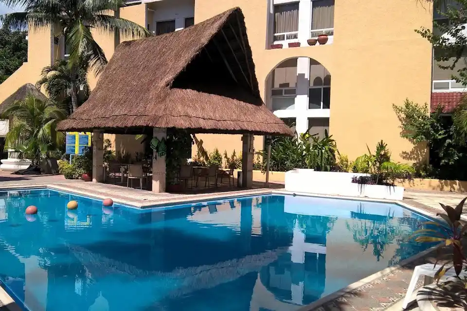Plaza Caribe in Cancun Hotel Zone & Downtown
