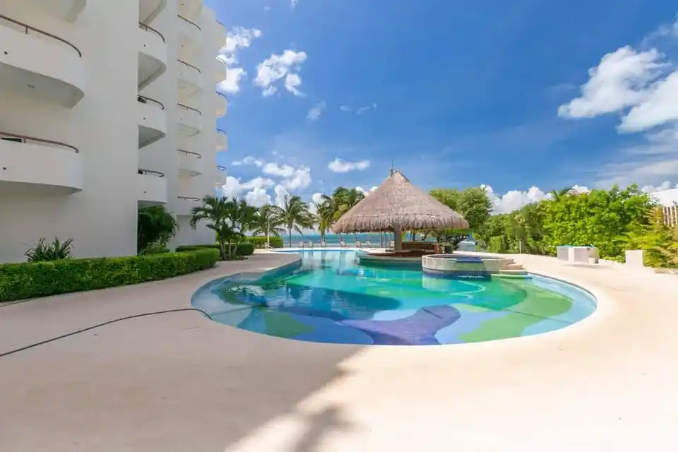 Puerta del Mar in Isla Mujeres