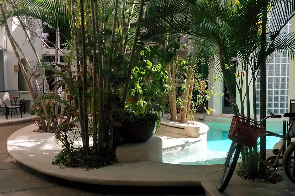 Royal Palms Condominiums