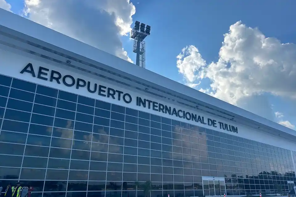 Tulum Airport (TUY) en Tulum Hotel Zone