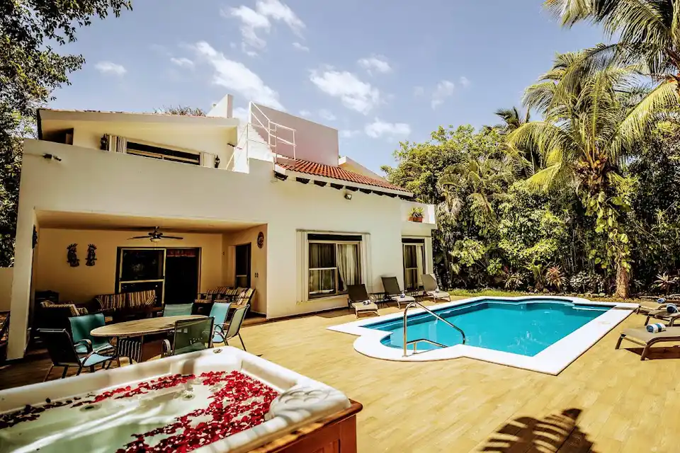 Villa Holiday Vacation Rental in Playa del Carmen