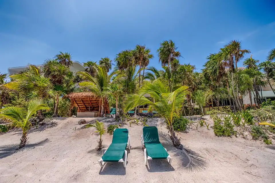 Villa Luminosa Tulum / Tankah Bay