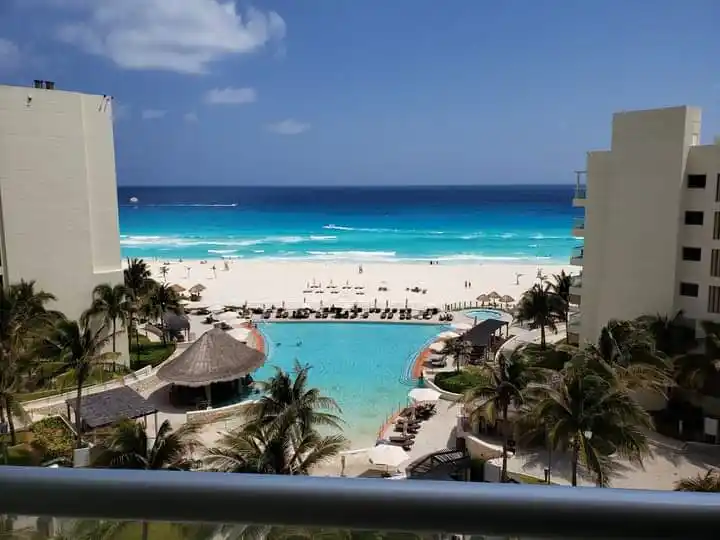 Villas Laguna del Mar in Cancun Hotel Zone & Downtown