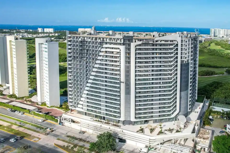 Woha Puerto Cancun in Cancun Hotel Zone & Downtown