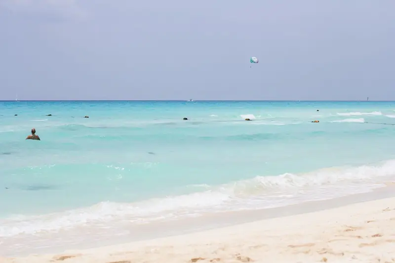 Light sand and turquoise water on a sunny Playa del Carmen beach